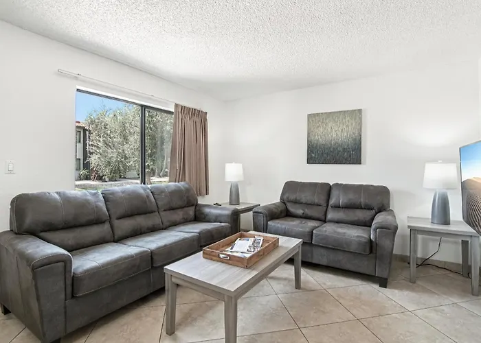 238- Fully Furnished, Wifi Included Apartment